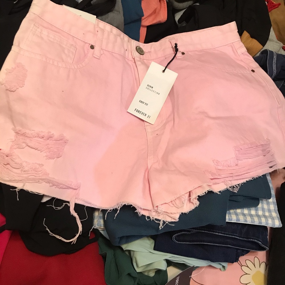 Brand new forever21 women Shorts size 28